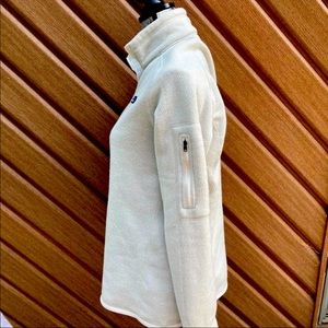 Gently use cream/beige Patagonia sweater.